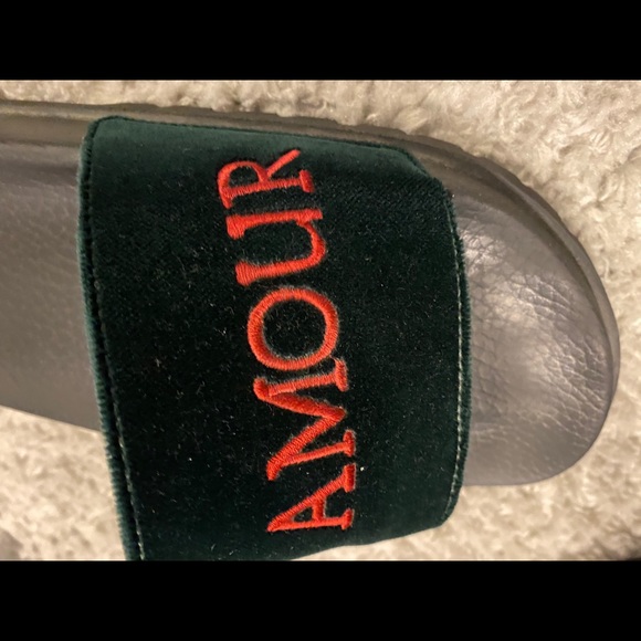 Gucci slides main image 4
